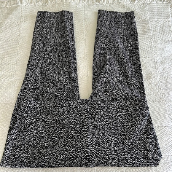 Talbots Chatham Ankle Pants Black and White Falling Lines Print size 16W Petite - Picture 7 of 16